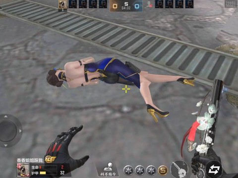 穿越火线美服怎么玩